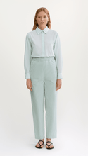 Load image into Gallery viewer, Simple Shirt - pale green